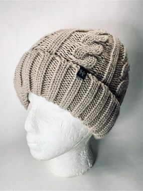 Hot Paws Canada Neutral Cable Knit Beanie with Fuzzy Lining Cuffed Foldover